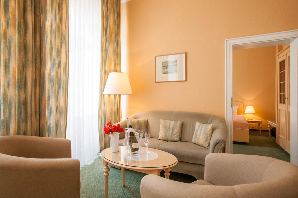 Hotel Villa Auguste Viktoria Ostseebad Heringsdorf Zimmer foto