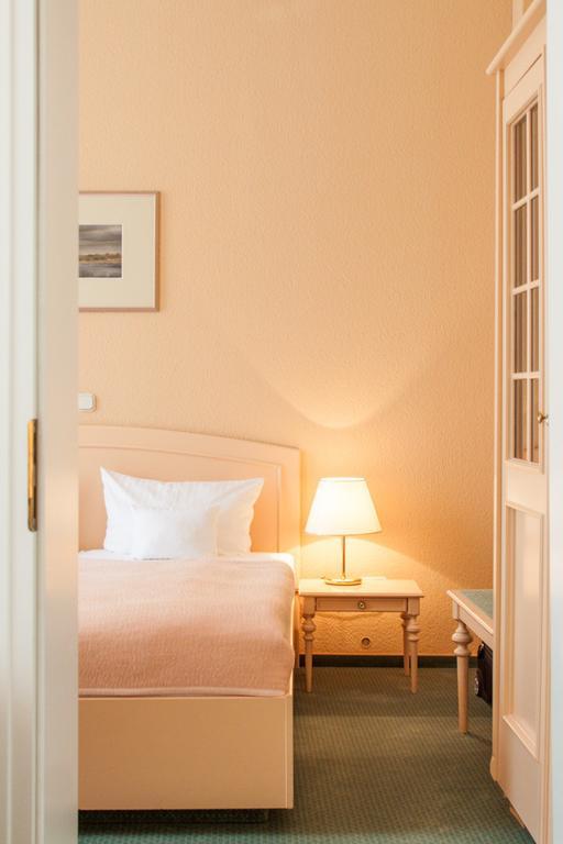 Hotel Villa Auguste Viktoria Ostseebad Heringsdorf Zimmer foto